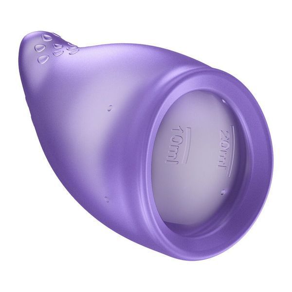 Менструальна чаша Fun Factory FUN CUP SIZE A Black Currant, багаторазова, діаметр 4 см, об&rsquo;єм 20 мл &mdash; менструальні чаши, фото | купити онлайн у Ass In Bath